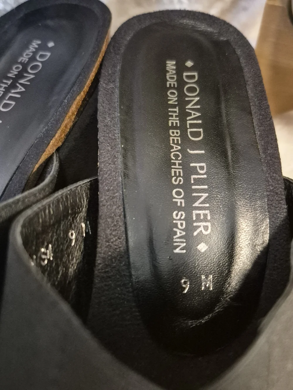 NEW Donald J. Pliner Bonbon Wedge Sandals Black Suede Slip On Stretch Size 9
